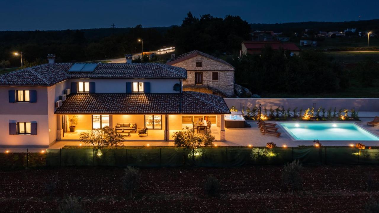 Villa Rozhica Svetvinčenat Buitenkant foto