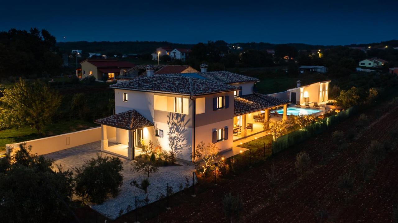 Villa Rozhica Svetvinčenat Buitenkant foto