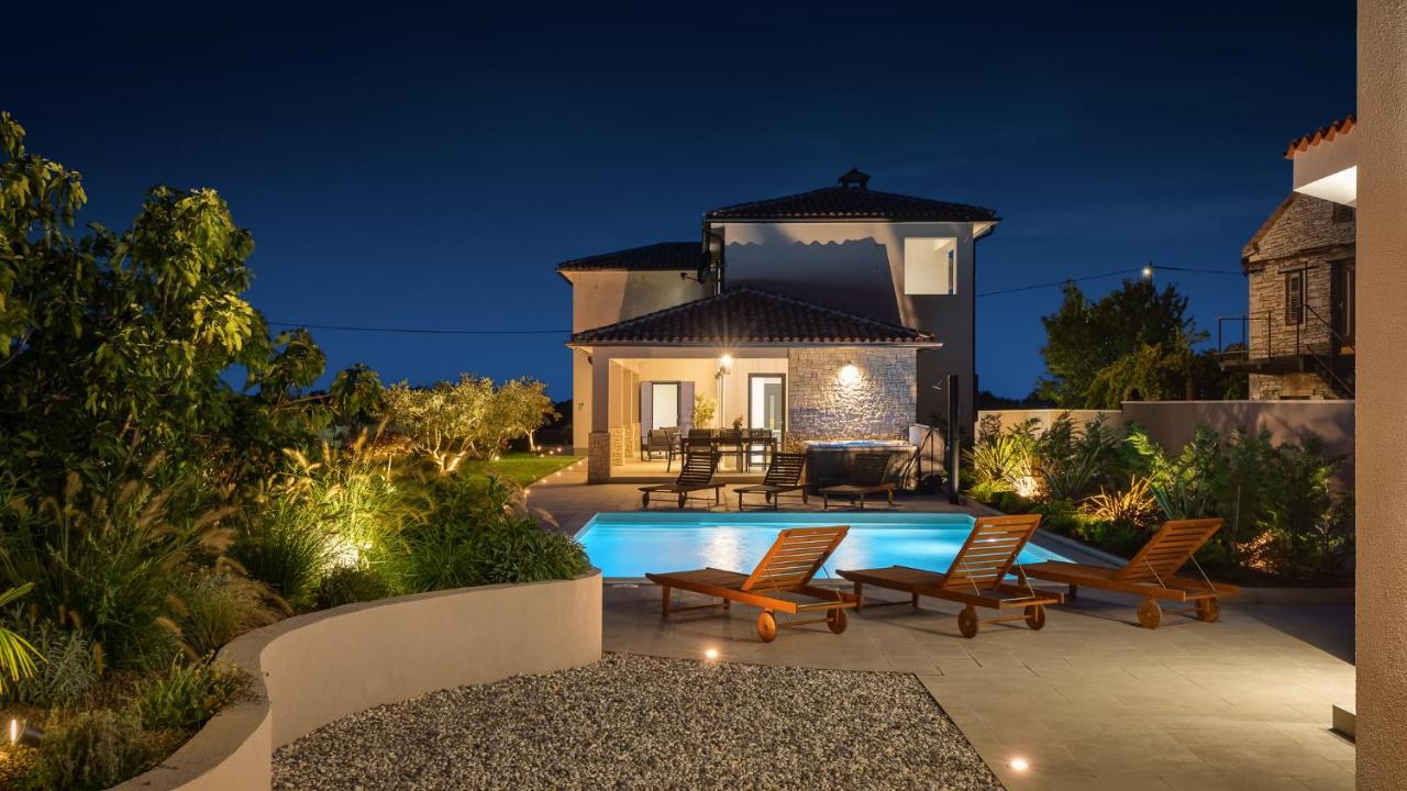 Villa Rozhica Svetvinčenat Buitenkant foto
